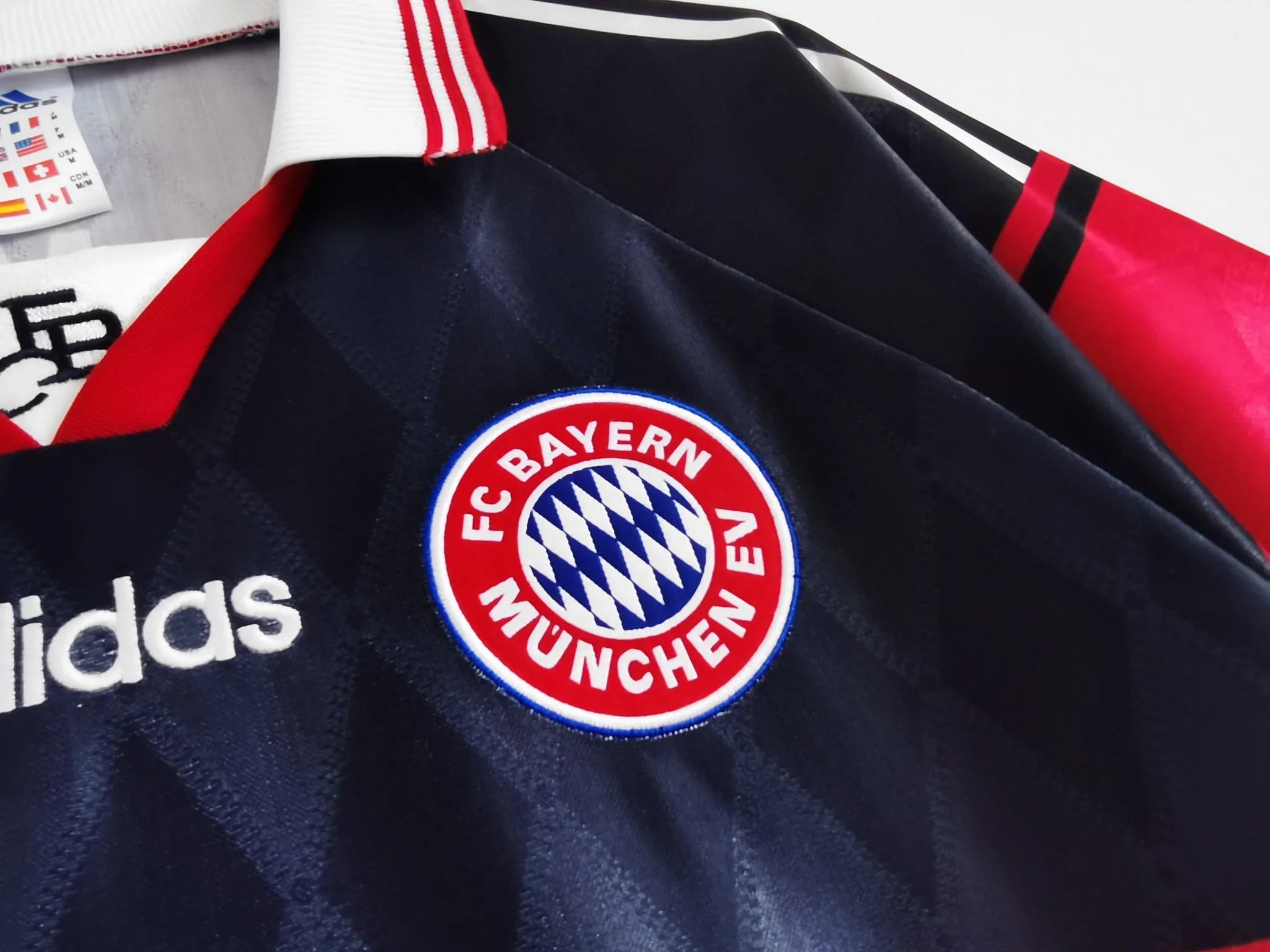 BAYERN MUNICH 1997/99 RETRO